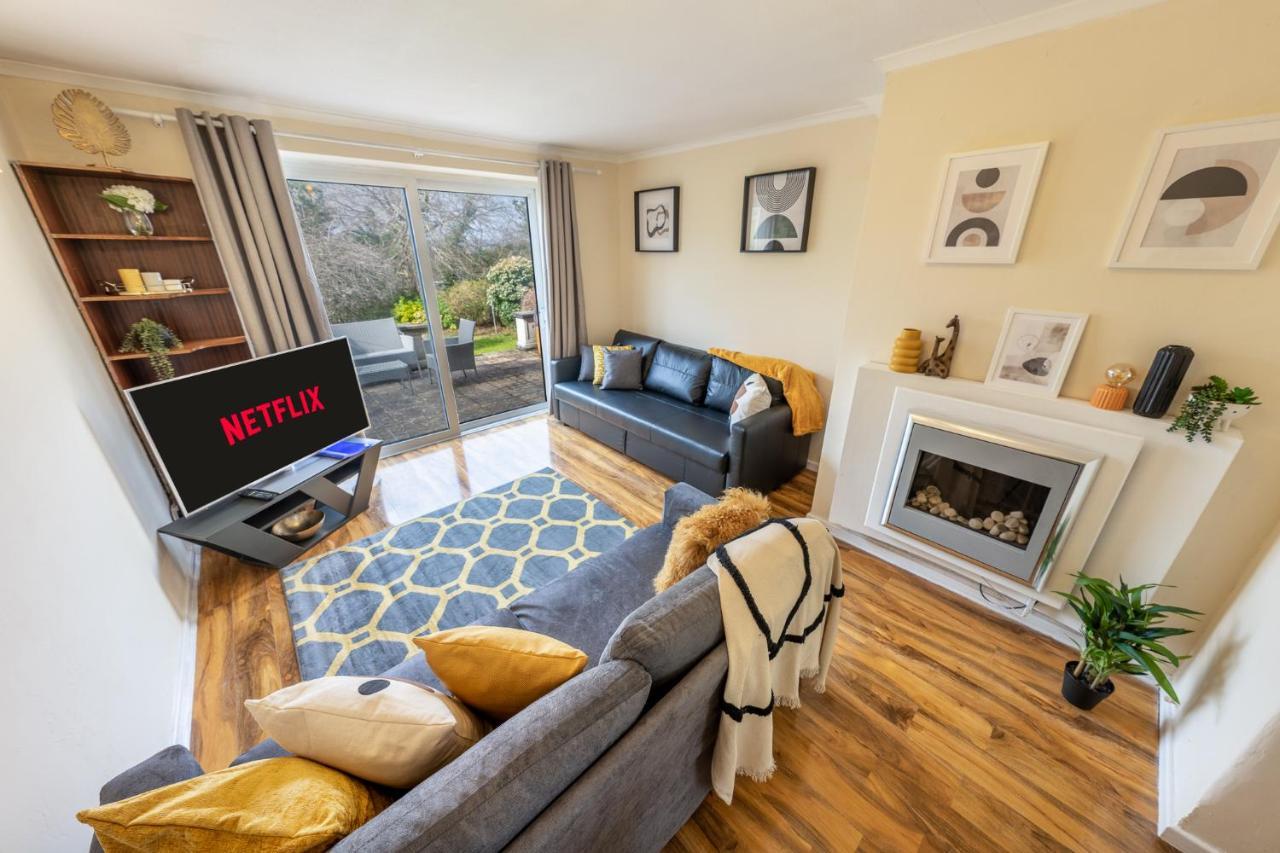 Pierocks Carver Entire House, Hot Tub & Wifi High Wycombe Luaran gambar